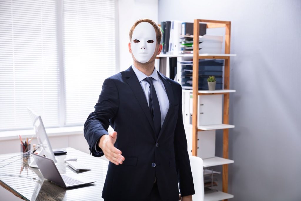 How to Spot a Fake Financial Advisor